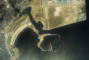 The_aerial_photo_of_the_seashore_of_southern_Kanazawa-ku_1983