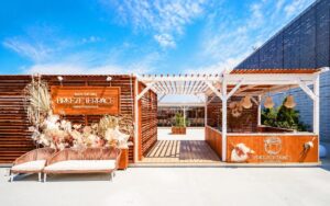 ROOF TOP BBQ BREEZE TERRACE